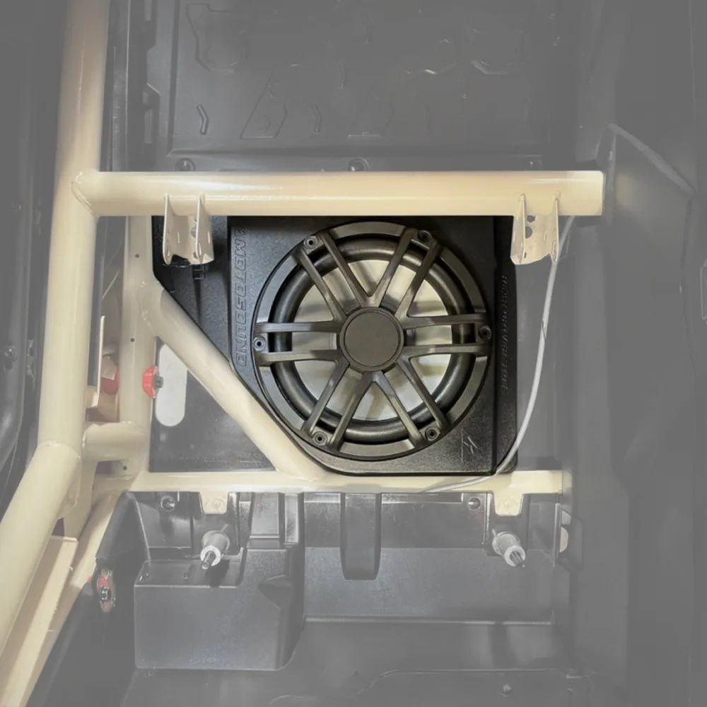Cajones para bajos de 10" en asientos traseros para Maverick X3 Motosound - Semage Group (foto 8)