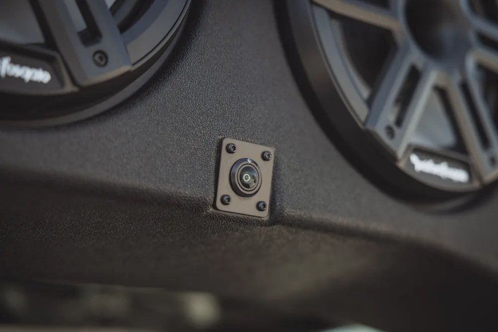 Tapa de Audio Trasera Rockford Fosgate (RNGR18-CAPM2) — Polaris Ranger 2018 en adelante - Semage Group (foto 6)
