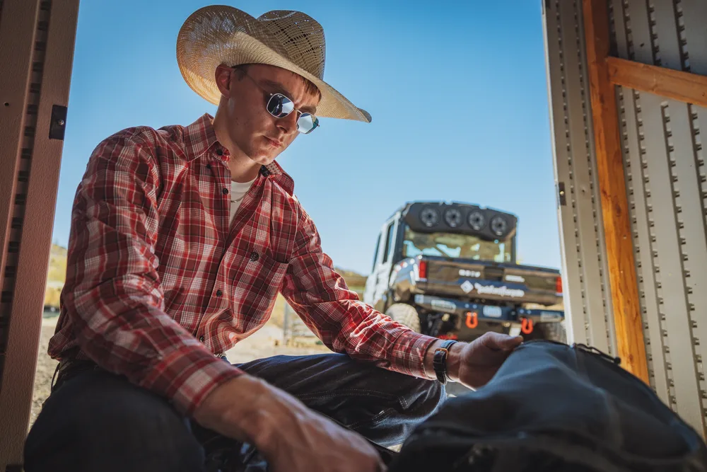 Tapa de Audio Trasera Rockford Fosgate (RNGR18-CAPM2) — Polaris Ranger 2018 en adelante - Semage Group (foto 9)