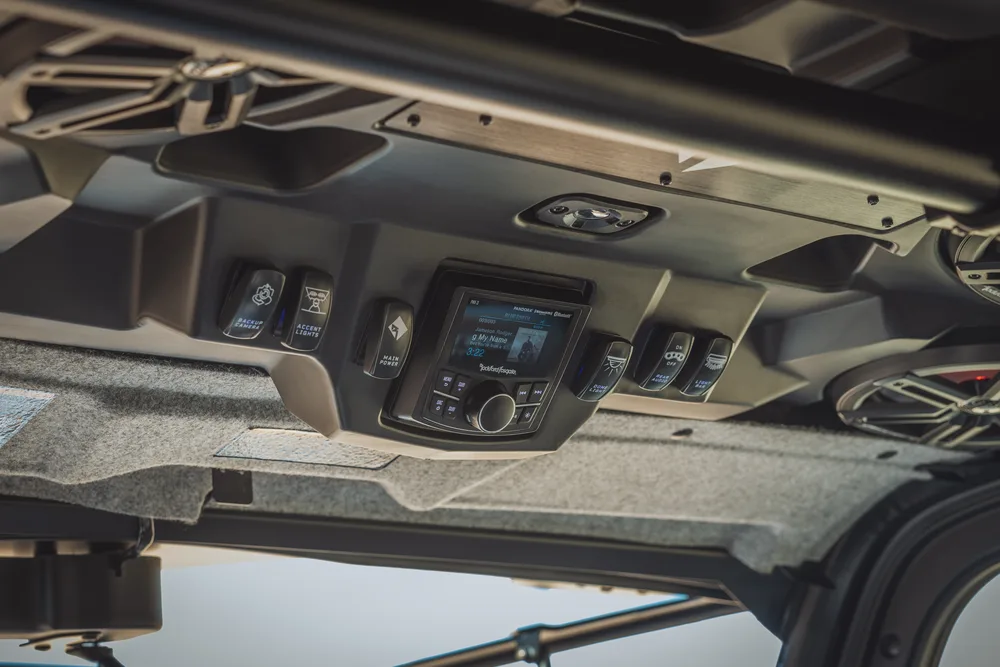 Techo de Audio Delantero y Trasero Rockford Fosgate (RNGR18-ROOF4M2) — Polaris Ranger Crew 2018 en adelante - Semage Group (foto 8)