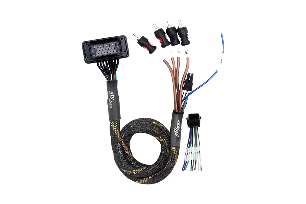 Salida RCA Delantera y Trasera con Cable de Bocina y Control Remoto Ride Command UTV Stereo — Polaris RZR Pro Series 2020-2026 - Semage Group