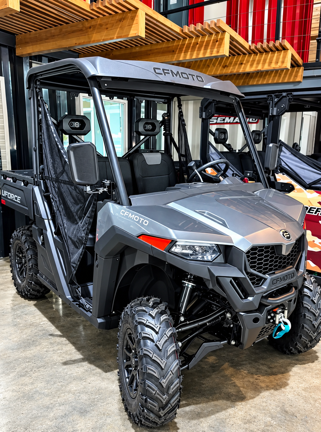 CF Moto U-Force 600 2026 en el taller Semage Group